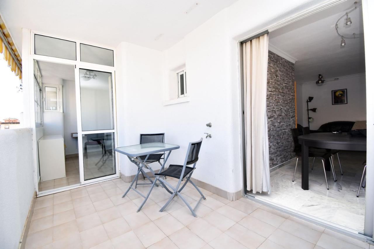 Apartamento De La Croix Apartment ฟูเอนฮิโรลา ภายนอก รูปภาพ