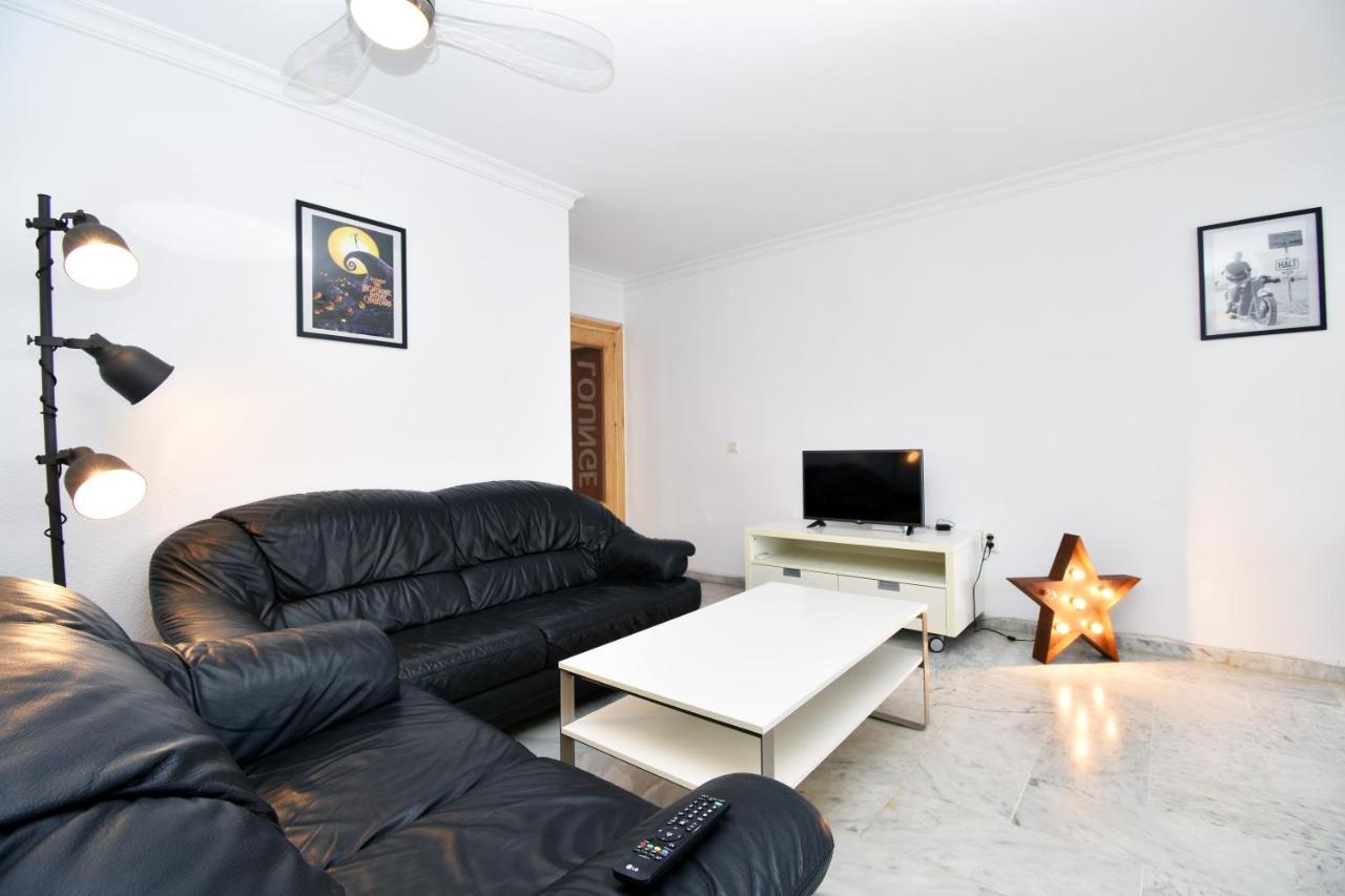 Apartamento De La Croix Apartment ฟูเอนฮิโรลา ภายนอก รูปภาพ
