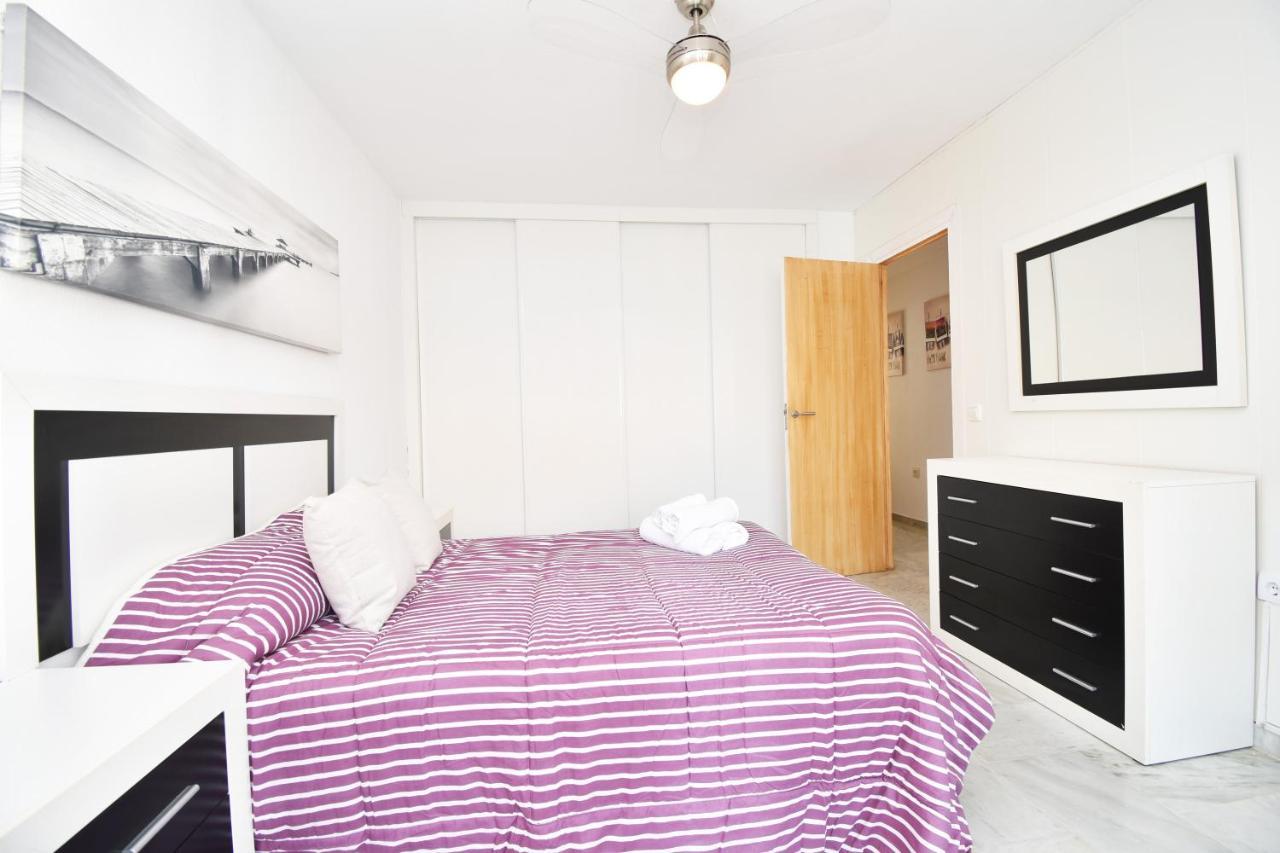 Apartamento De La Croix Apartment ฟูเอนฮิโรลา ภายนอก รูปภาพ