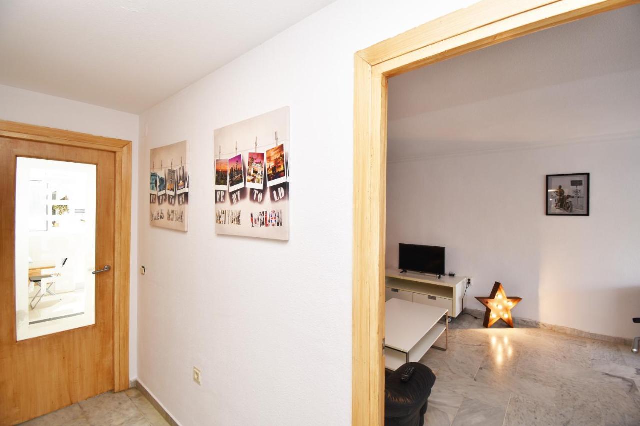 Apartamento De La Croix Apartment ฟูเอนฮิโรลา ภายนอก รูปภาพ