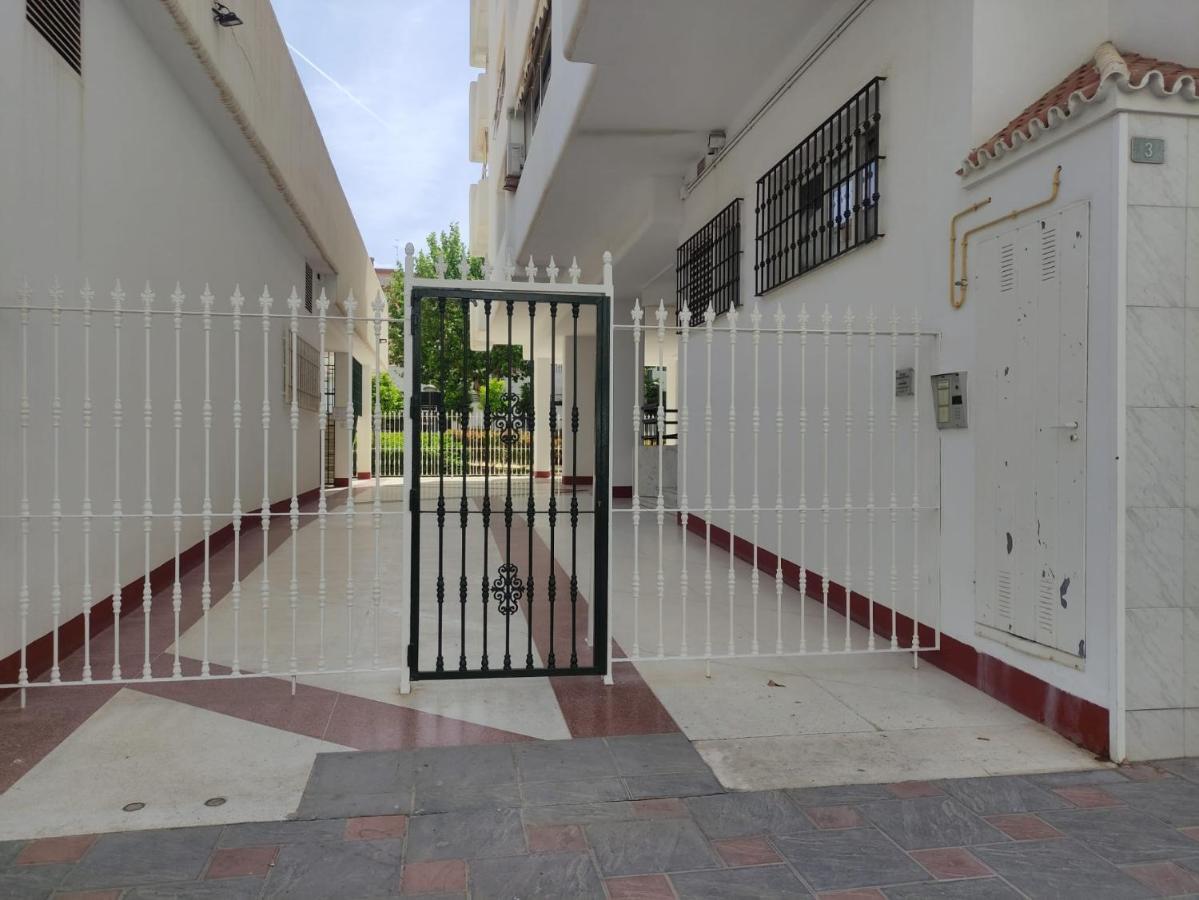 Apartamento De La Croix Apartment ฟูเอนฮิโรลา ภายนอก รูปภาพ
