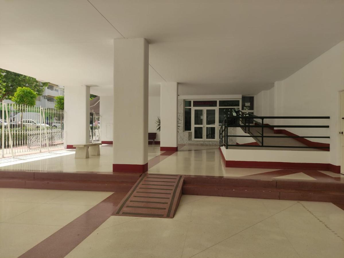 Apartamento De La Croix Apartment ฟูเอนฮิโรลา ภายนอก รูปภาพ