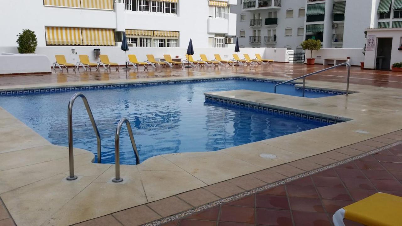 Apartamento De La Croix Apartment ฟูเอนฮิโรลา ภายนอก รูปภาพ